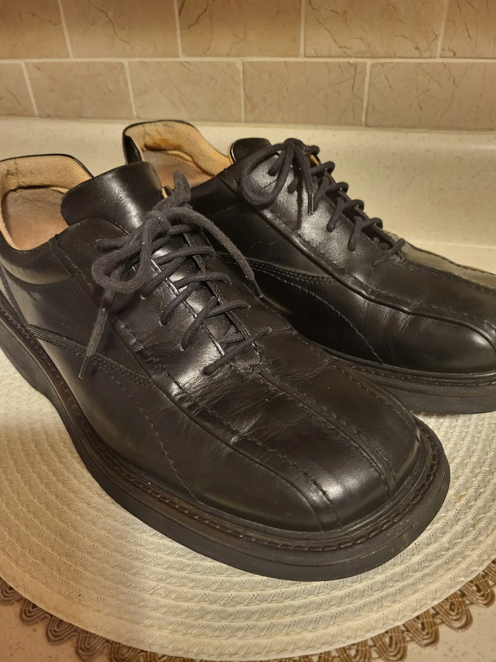 Vintage Y2K 90's Men's London Underground Black Leather Oxford Shoes Sz. 11